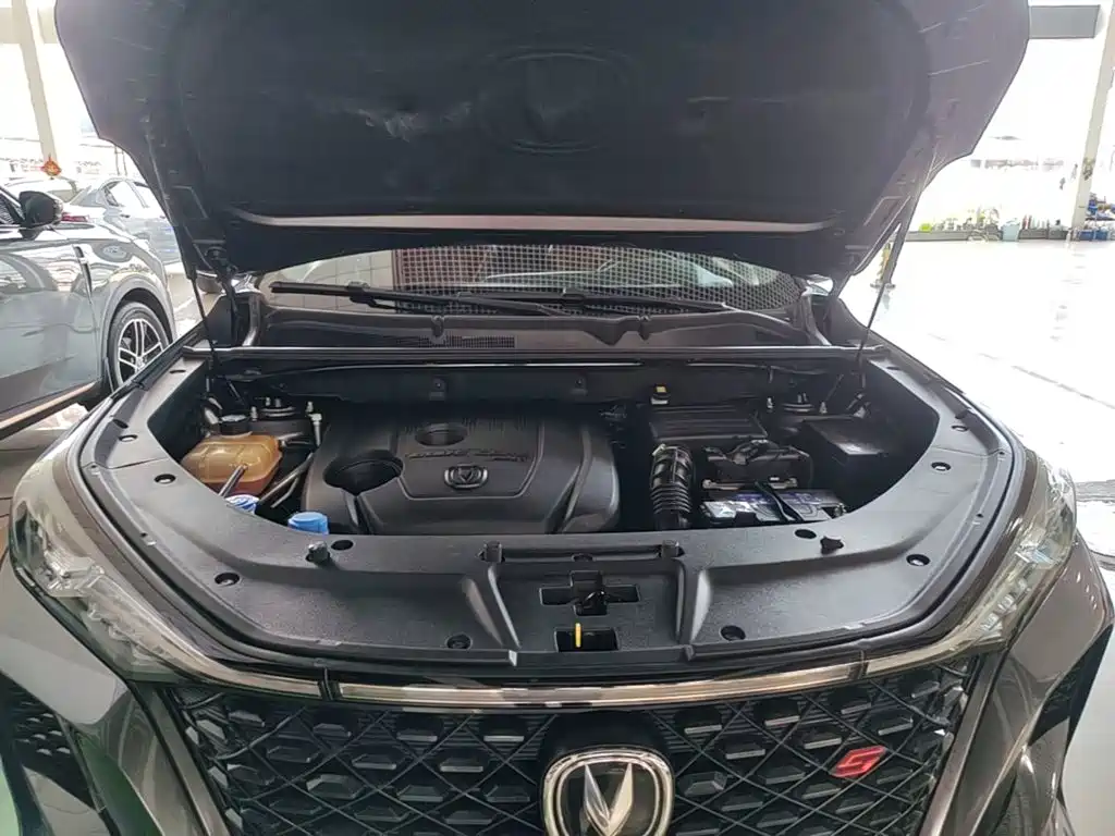 Changan CS75PLUS 2020 — фото 20