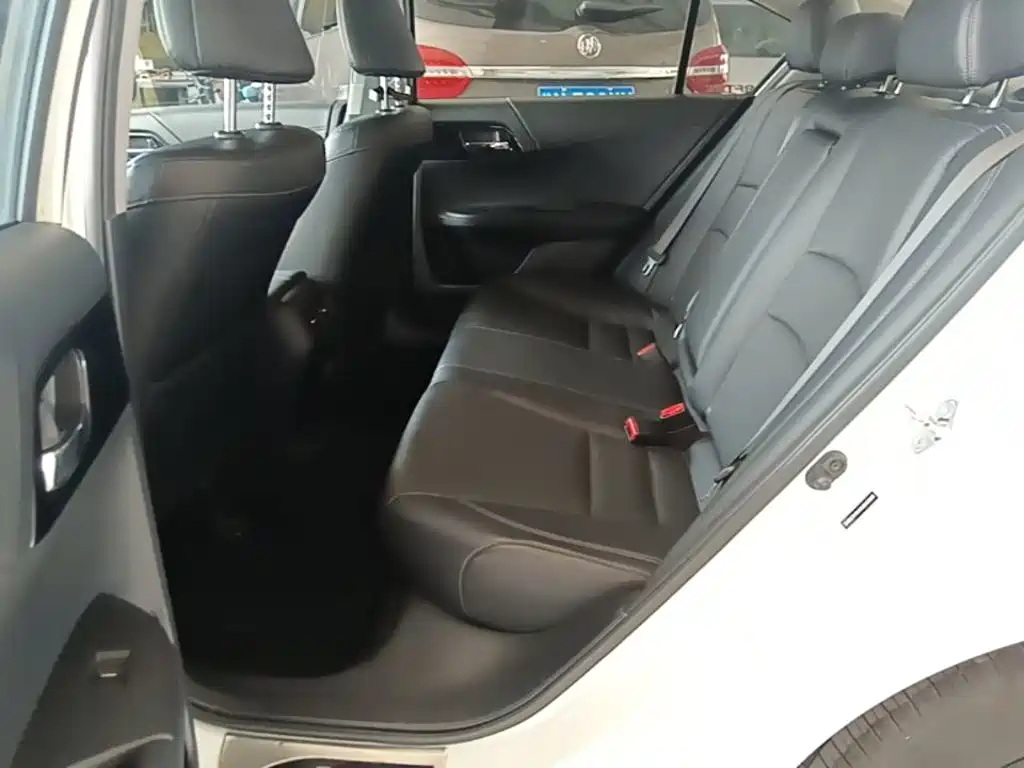 Honda Accord 2016 — фото 13
