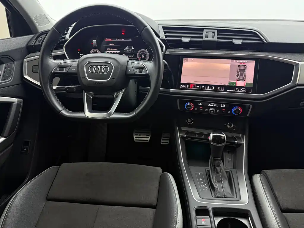 Audi Q3 2022 — фото 13