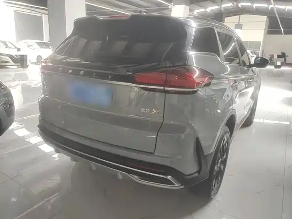 Geely Boyue 2022