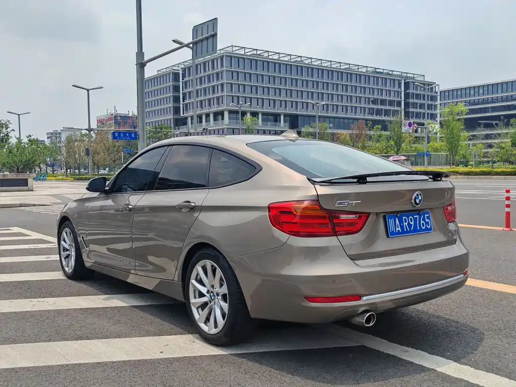 BMW 3 Series GT 2013 — фото 4