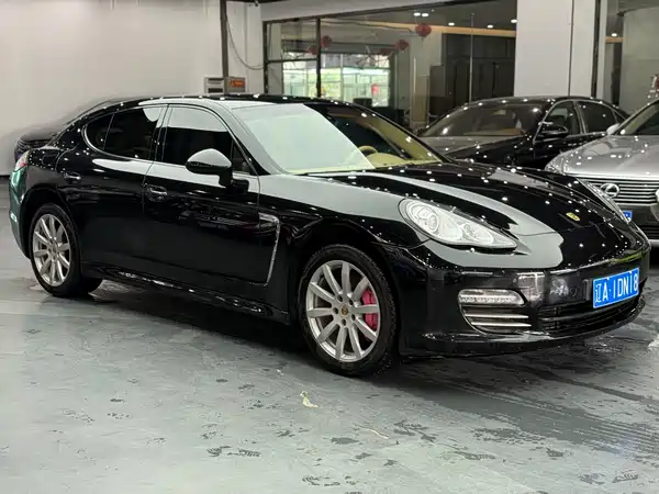 Porsche Panamera 2011