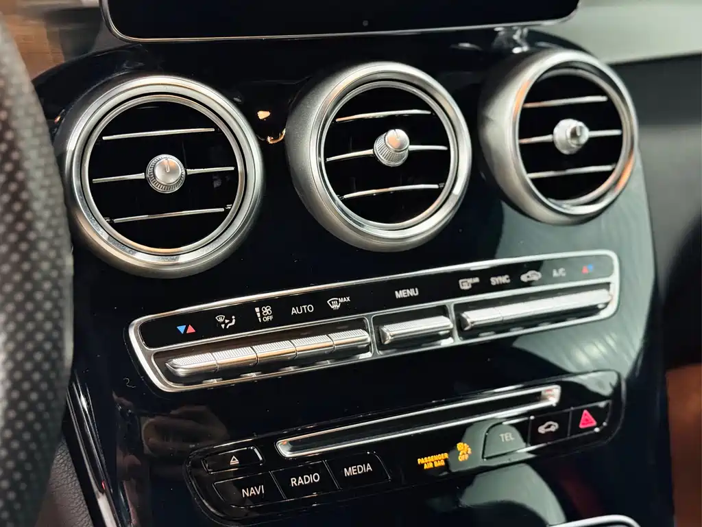 Mercedes-Benz GLC AMG 2017 — фото 8