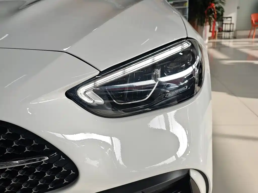 Mercedes-Benz C-Class 2022 — фото 16