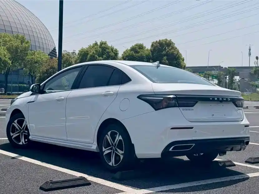 Chery Arrizo 5 PLUS 2022