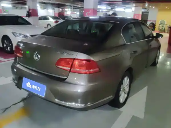 Volkswagen Magotan 2015