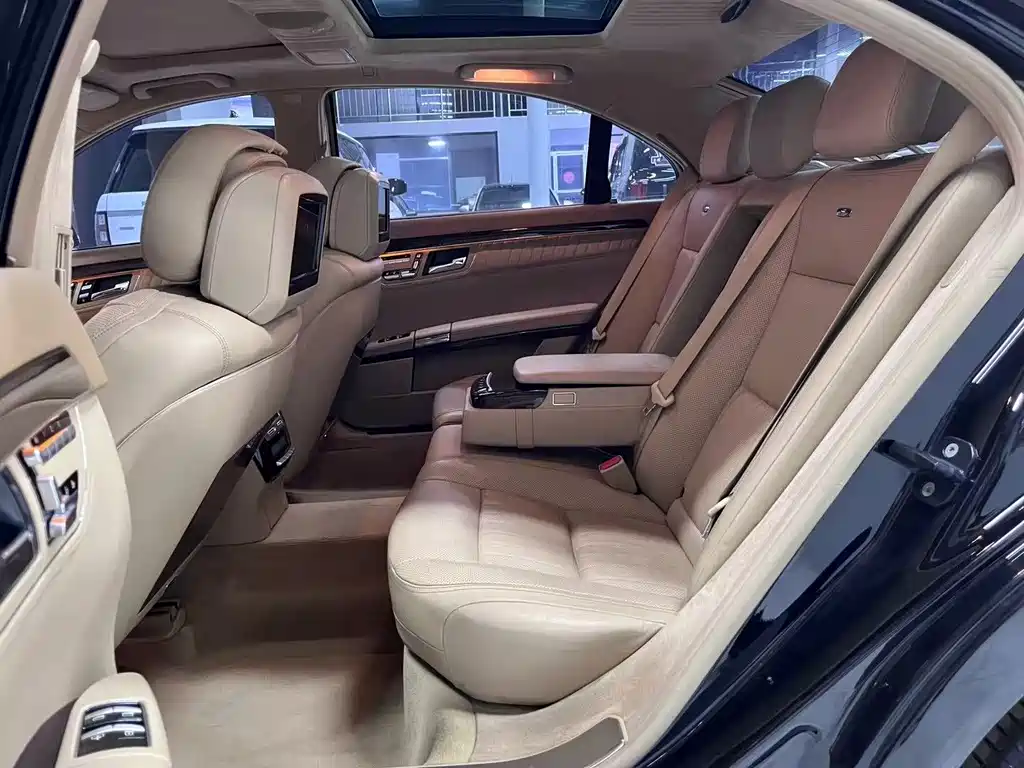 Mercedes-Benz S-Class 2012 — фото 6