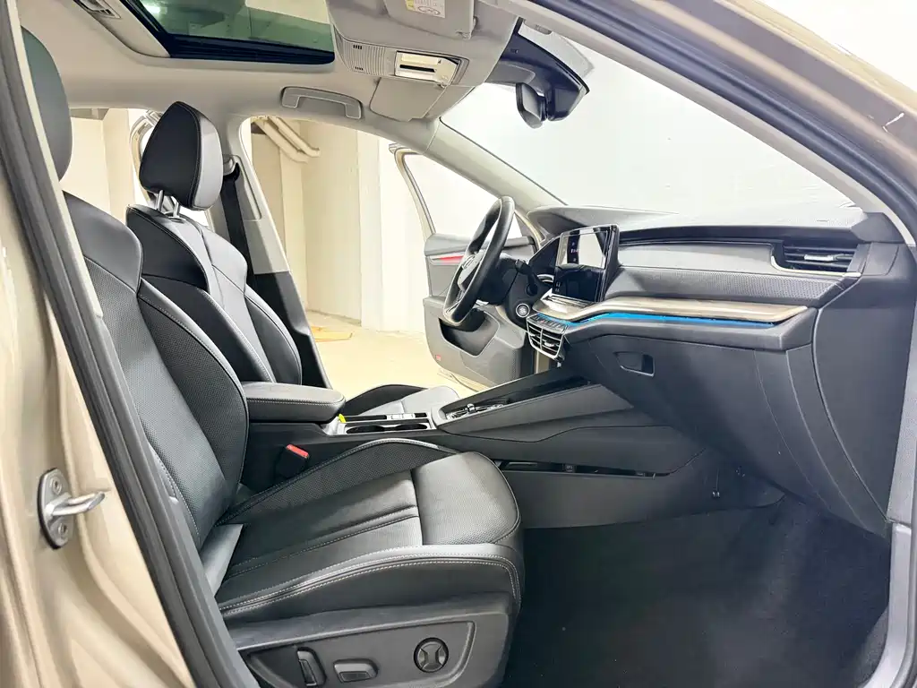 Skoda Octavia 2022 — фото 8