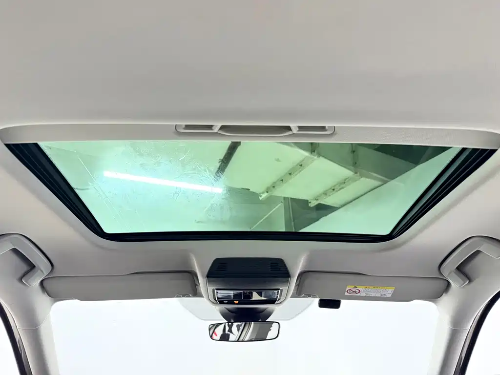 Skoda Octavia 2022 — фото 14