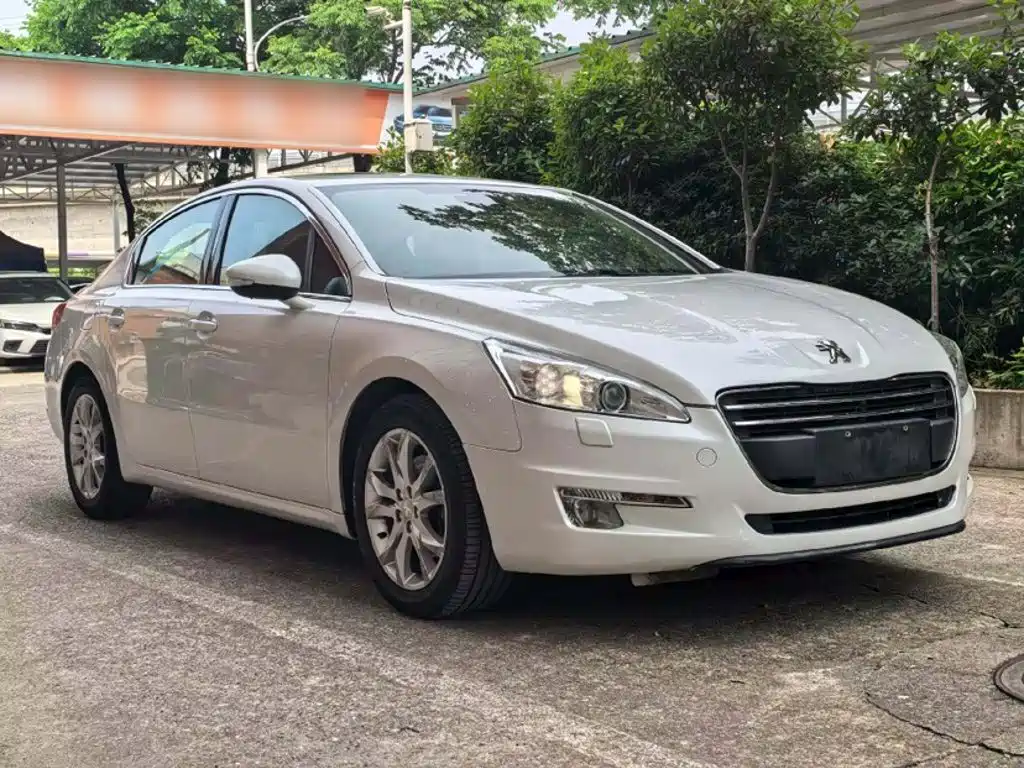 Peugeot 508 2014 — фото 15