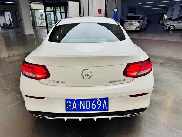 Mercedes-Benz C-Class 2018