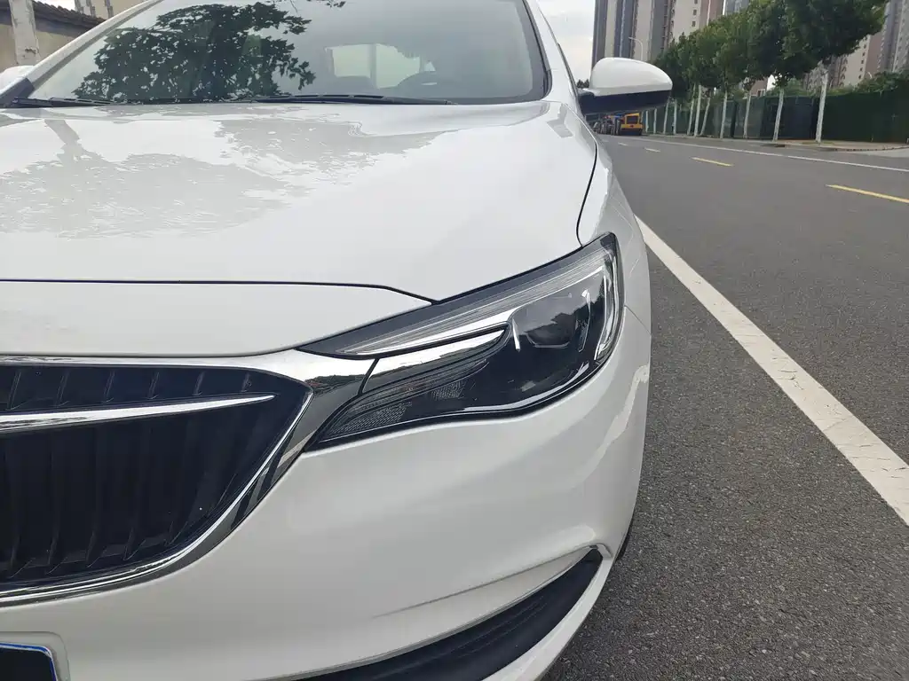 Buick Excelle GT 2019 — фото 16