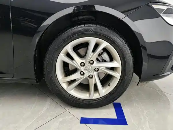 Buick Regal 2023