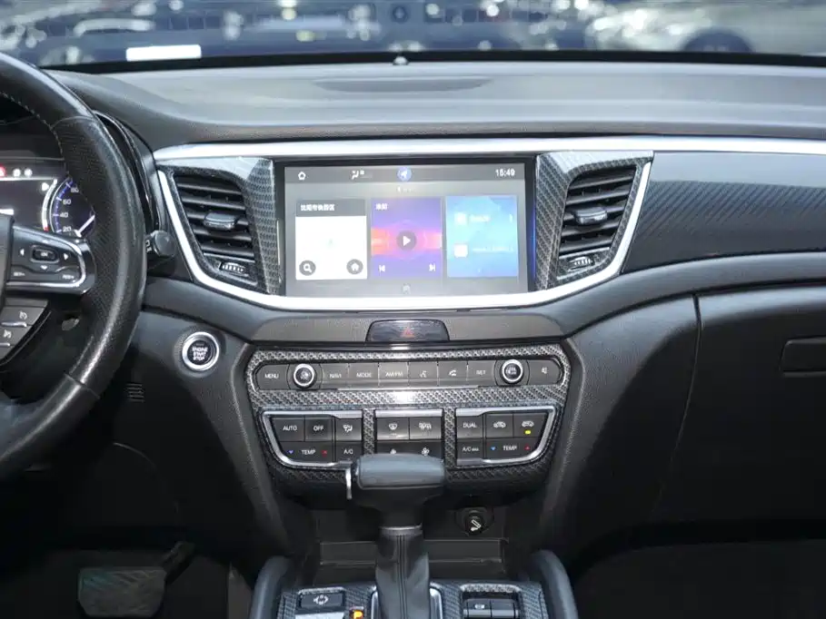 GAC Motor Trumpchi GS7 2018 — фото 19