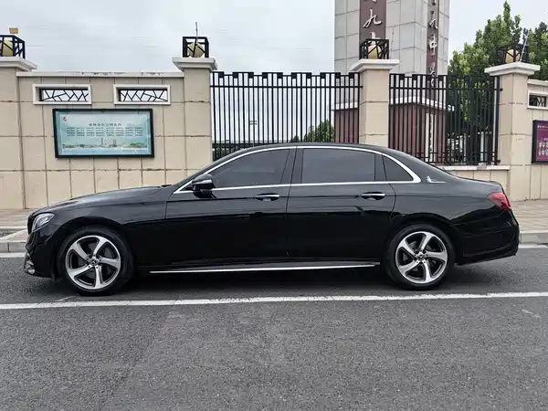 Mercedes-Benz E-Class 2017