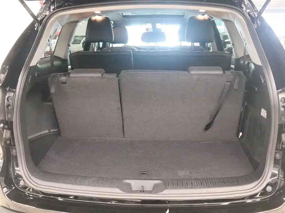 Toyota Highlander 2018 — фото 18