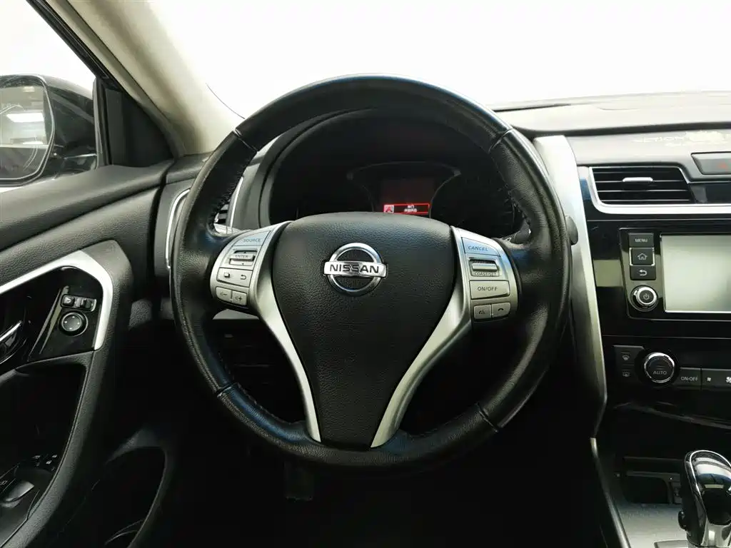 Nissan Teana 2018 — фото 11