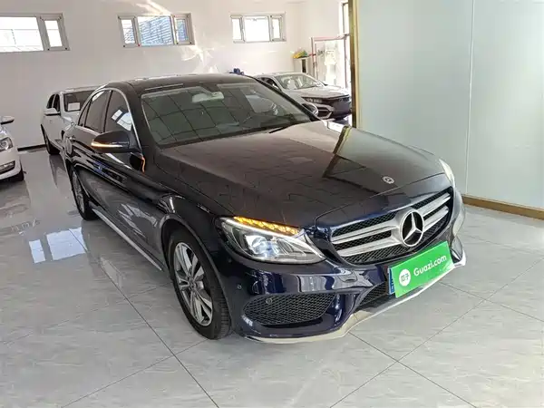 Mercedes-Benz C-Class 2018