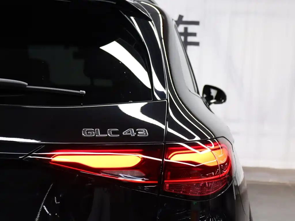 Mercedes-Benz GLC AMG 2026 — фото 26