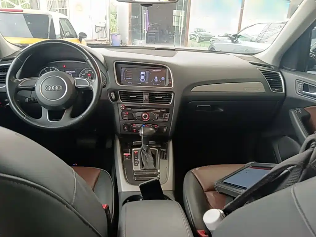 Audi Q5 2017 — фото 10