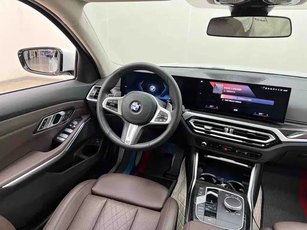 BMW 3 Series 2023 — фото 13