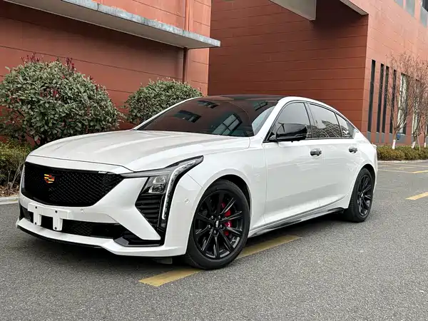 Cadillac CT5 2024