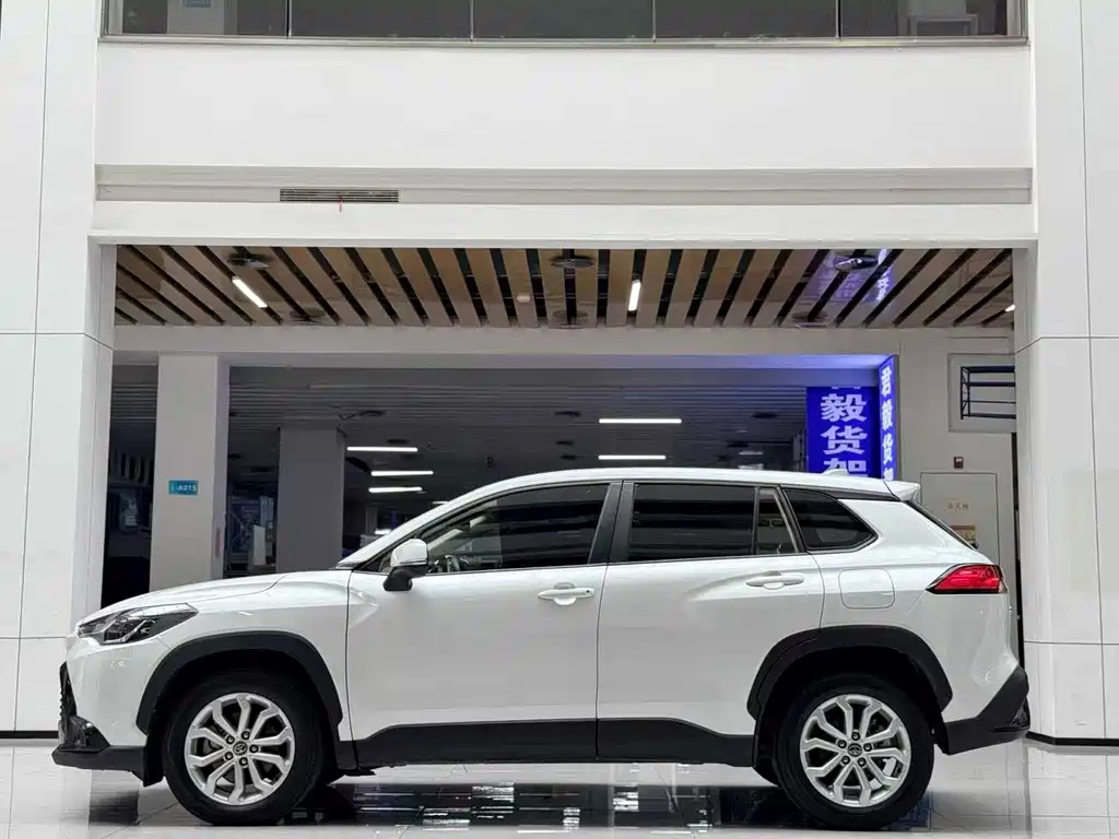 Toyota Frontlander 2025