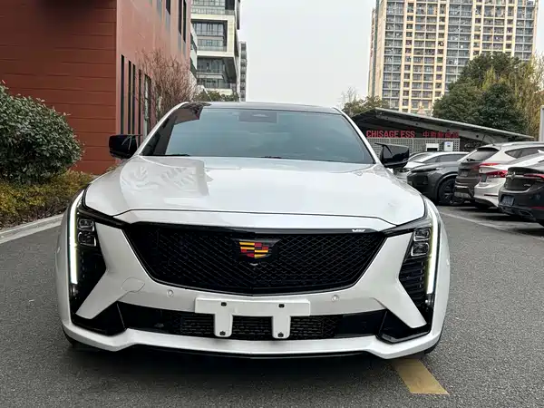 Cadillac CT5 2024