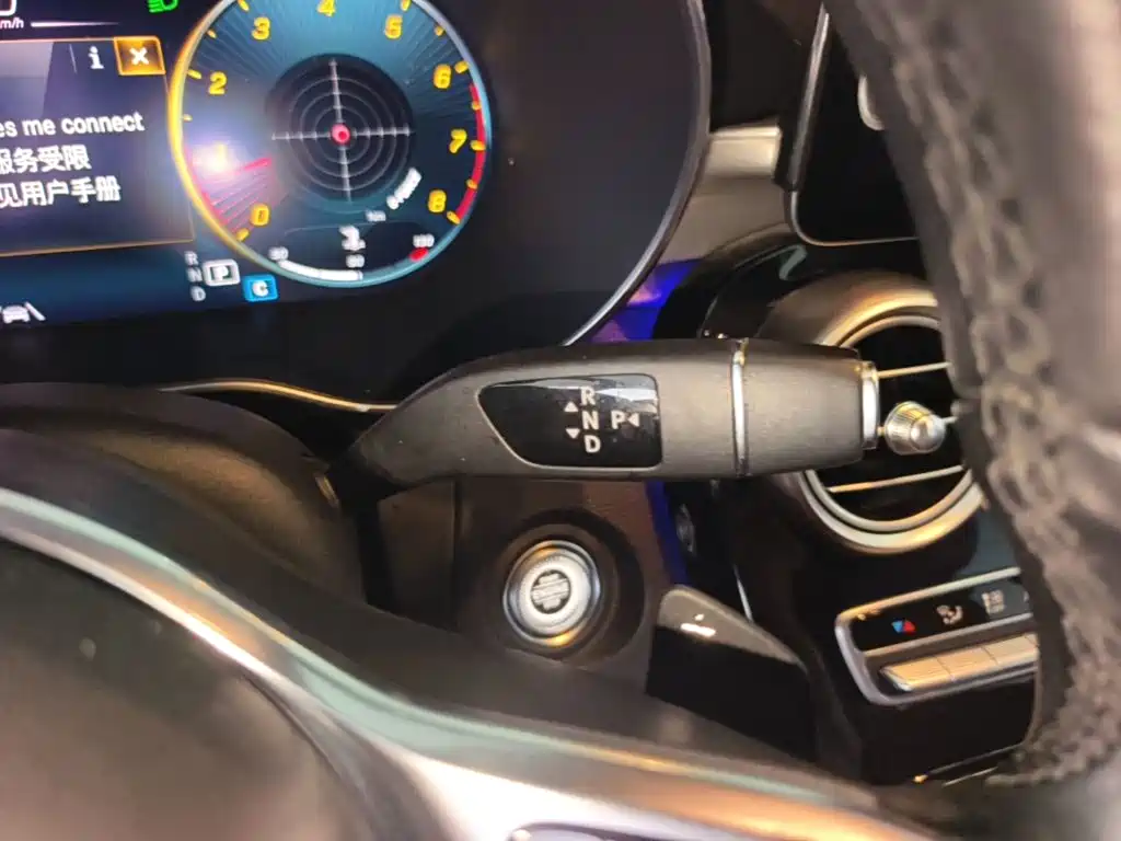 Mercedes-Benz GLC 2019 — фото 14