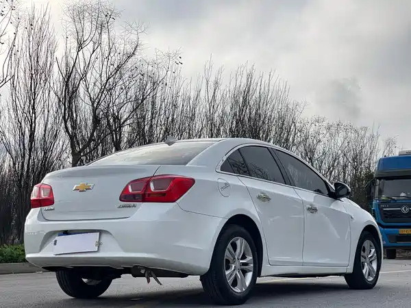 Chevrolet Cruze 2015
