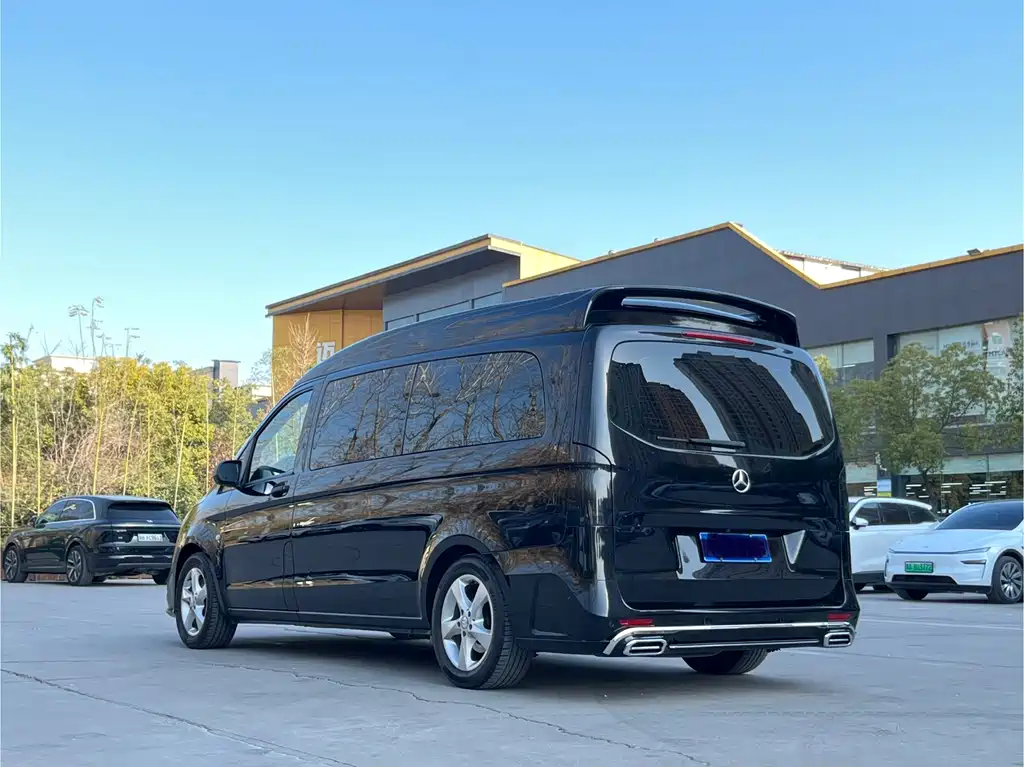 Mercedes-Benz Vito 2018 — фото 30