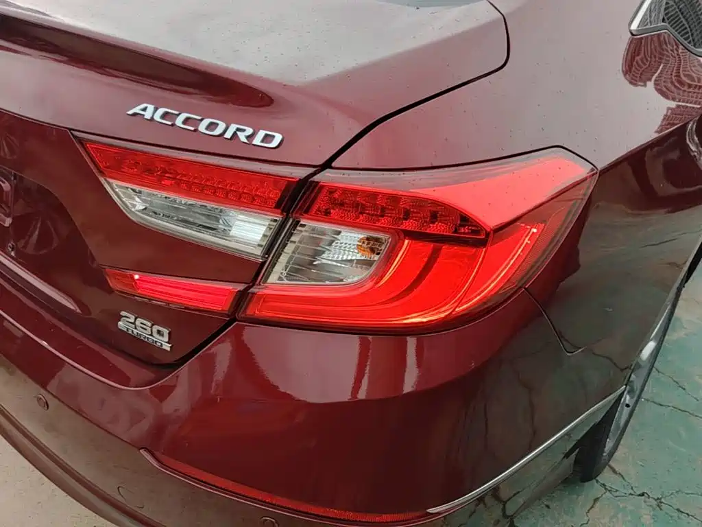 Honda Accord 2020 — фото 8