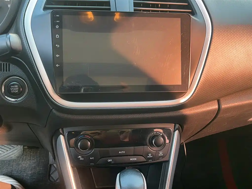 Suzuki S-Cross 2015 — фото 5