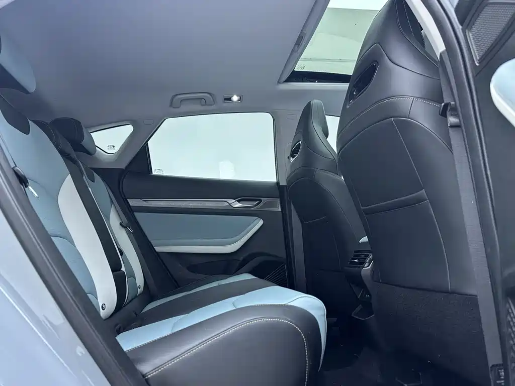 Geely Emgrand S 2023 — фото 10