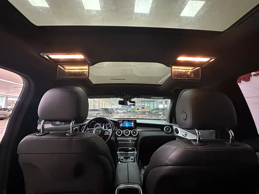 Mercedes-Benz GLC 2021 — фото 17