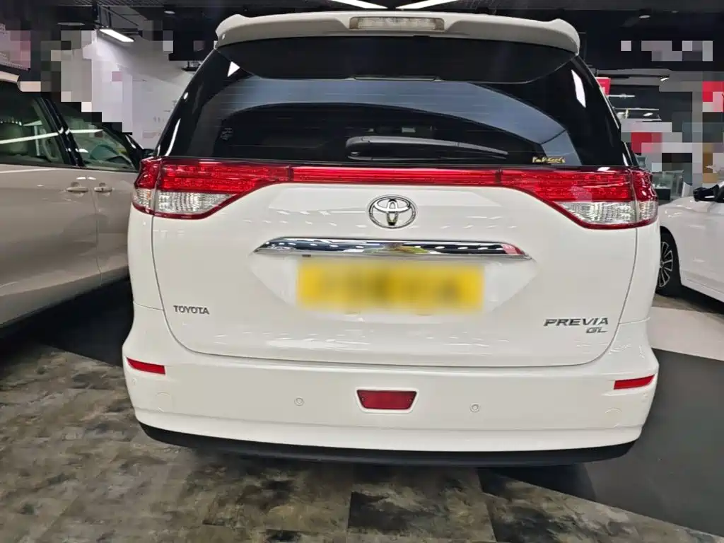 Toyota Previa 2018 — фото 6