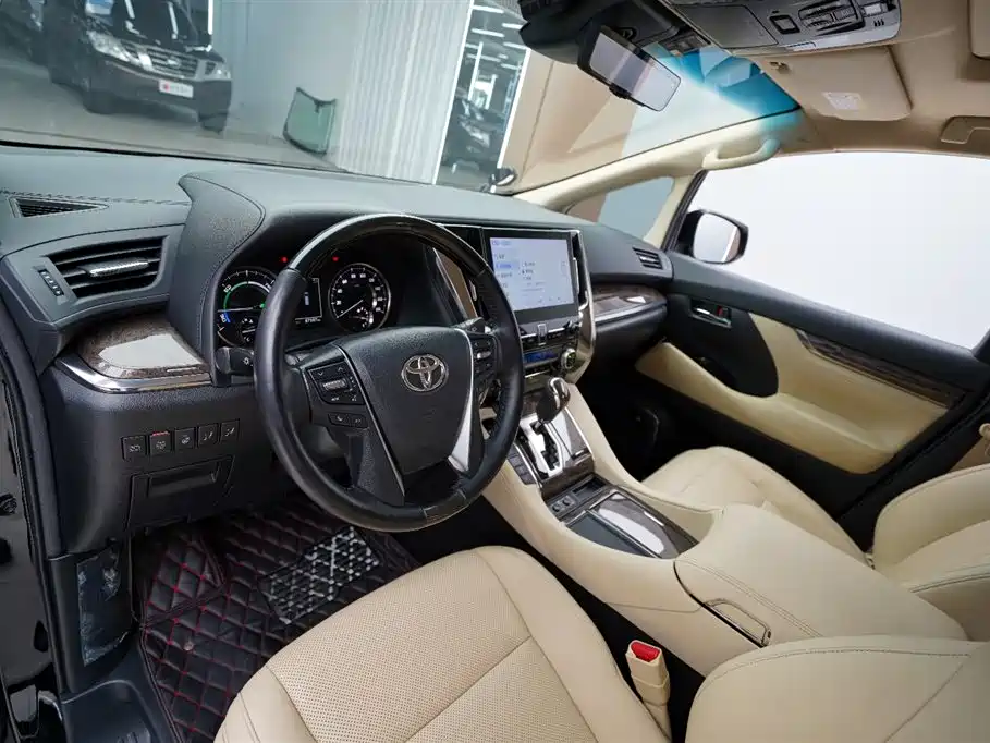 Toyota Vellfire 2021 — фото 3