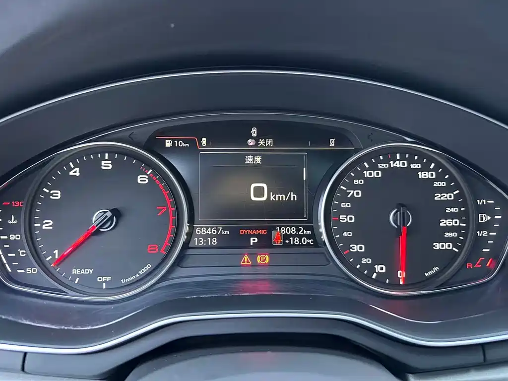 Audi A4L 2018 — фото 10