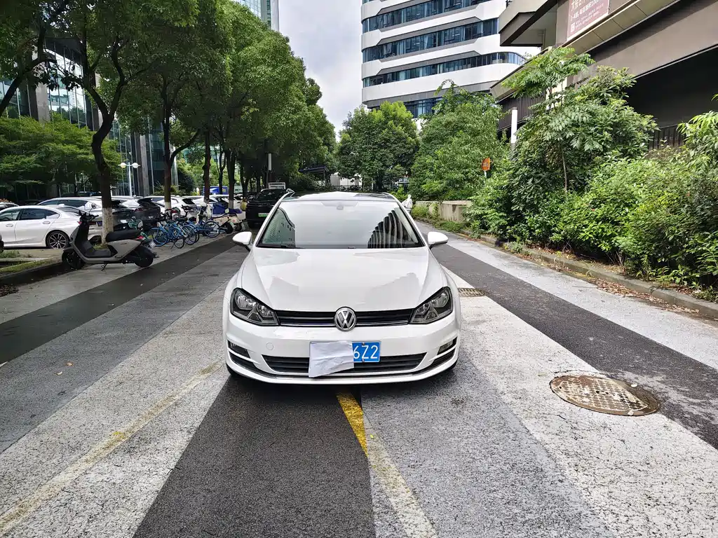 Volkswagen Golf 2014