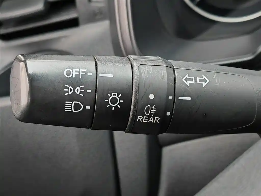 Honda Fit 2016 — фото 21