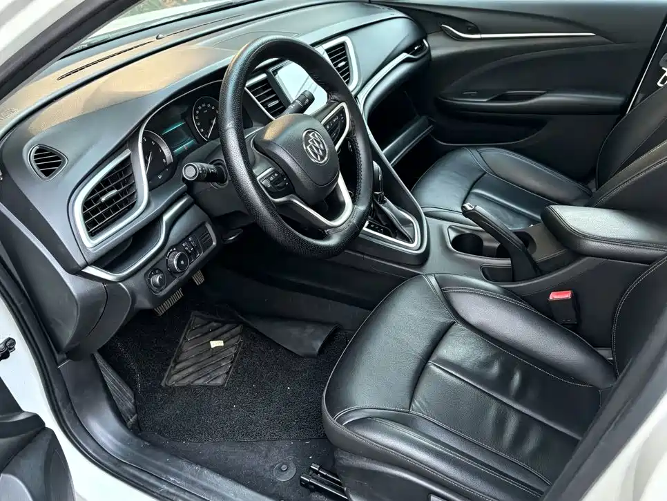 Buick Excelle GT 2017 — фото 12