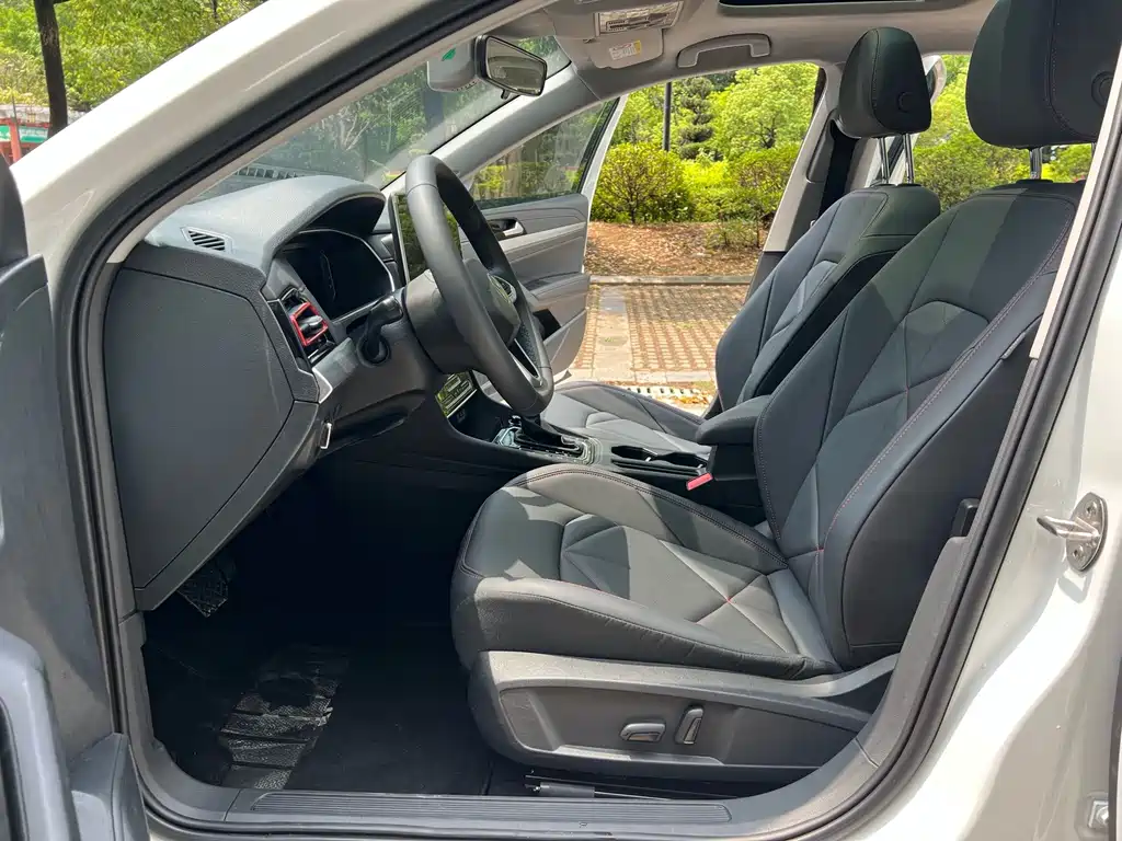 Volkswagen Lavida 2025