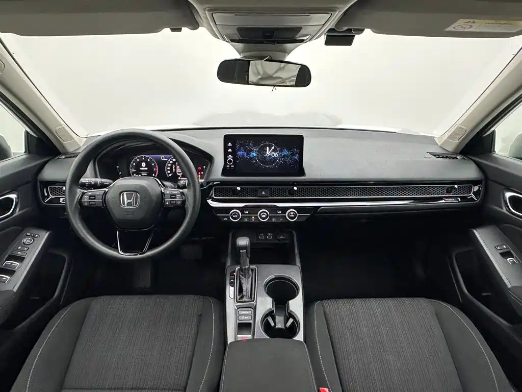 Honda Civic 2023 — фото 18