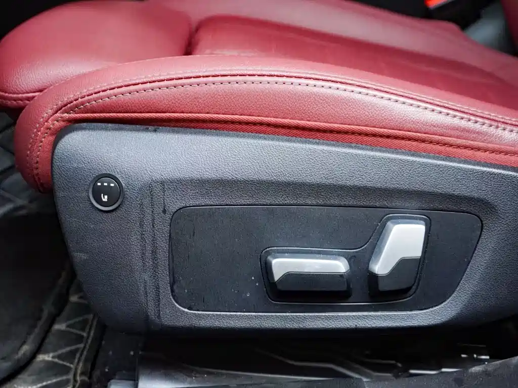 BMW 3 Series 2021 — фото 12