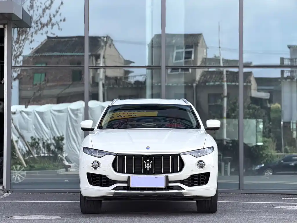 Maserati Levante 2017 — фото 2