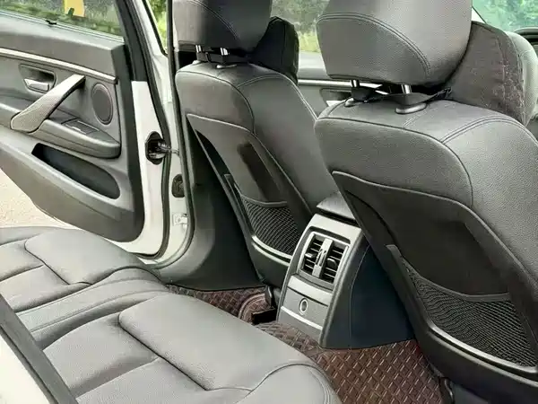 BMW 3 Series 2016
