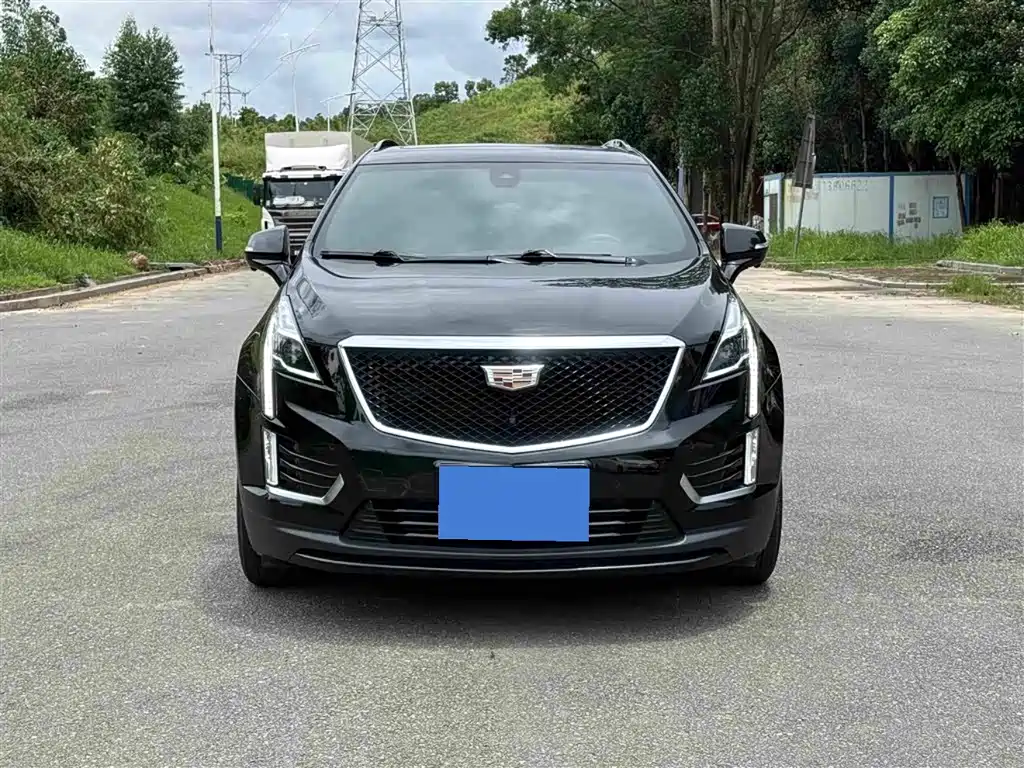 Cadillac XT5 2021 — фото 2