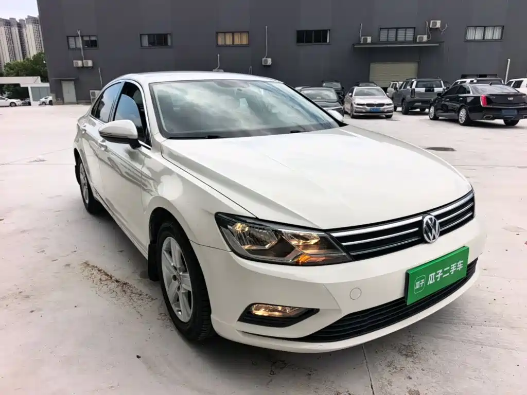 Volkswagen Lamando 2015