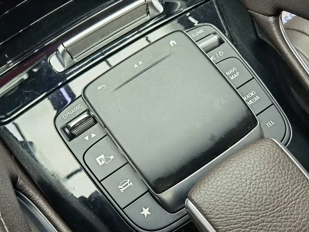 Mercedes-Benz GLE 2023 — фото 13