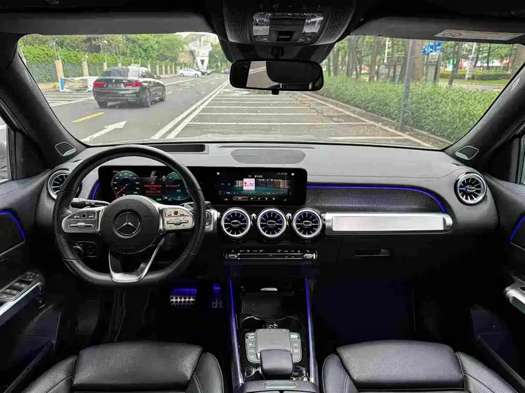 Mercedes-Benz EQB 2022